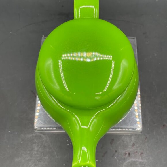 Gail Craft Japan Lime Green Apple Green Small Ceramic Tea Pot with Disc Lid - Picture 6 of 12